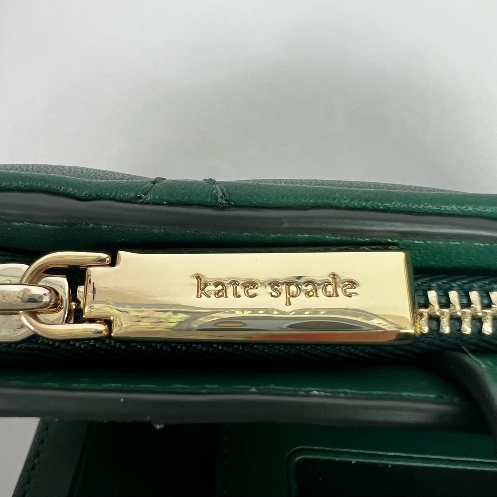 Kate Spade Green Quilted Wallet - Picture 7 of 13